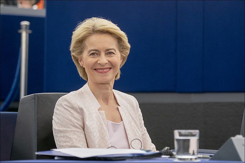 Mille miliardi di Eurobond “mascherati”: il piano della Commissione UE article-post