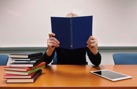 Maturità, il ministero dell’Istruzione preme per il colloquio dal vivo e ipotizza i criteri per il voto finale article-post