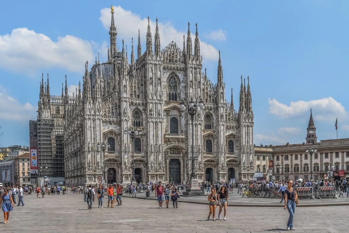 Contagi in Lombardia: oggi raggiunta quota 4126 in 24 ore article-post