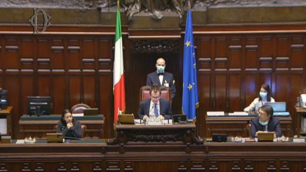 Il PD propone un contributo di solidarietà da parte di chi ha redditi superiori a 80 mila euro annui