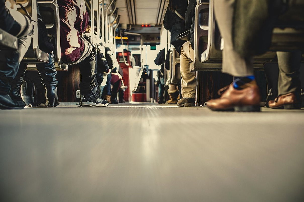 Dall’app alle vetture a numero chiuso, le idee del Governo per fare ripartire i trasporti in fase 2 article-post