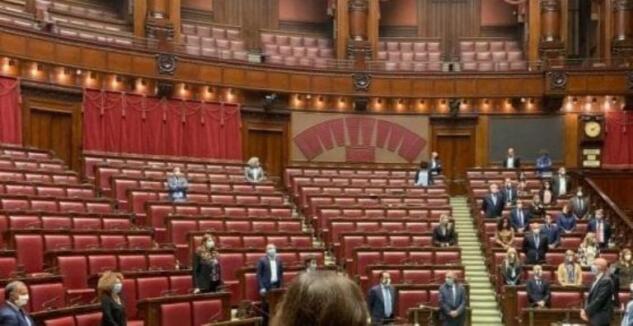 Perché Alessandro Pagano non dice che la Lega non era in Aula quando si commemorò il poliziotto morto? article-post