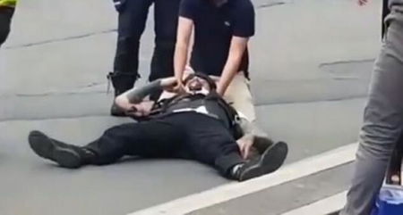 Vittorio Brumotti di Striscia la Notizia aggredito a Milano | VIDEO article-post