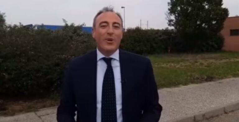 Ospedale Fiera di Milano, riapertura confusa. Manca il personale Ospedale Fiera di Milano, riapertura confusa. Manca il personale