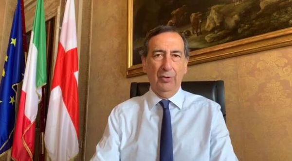 Beppe Sala: «Mi ricorderò delle Regioni che parlano di patente di immunità» | VIDEO
