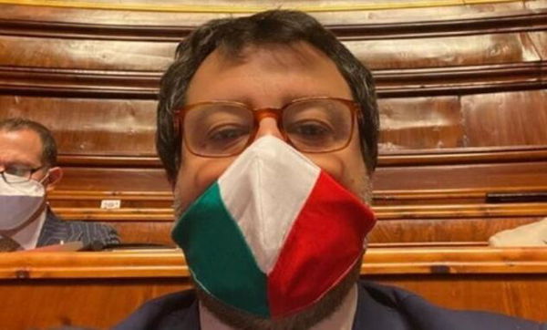 Reddito di cittadinanza ai boss della ‘Ndrangheta. Salvini protesta, ma lui era al governo quando fu approvato il provvedimento