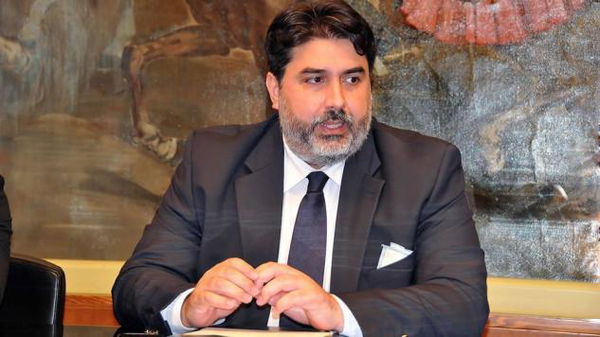 Dal 14 settembre si entrerà in Sardegna solo con test negativo al Covid