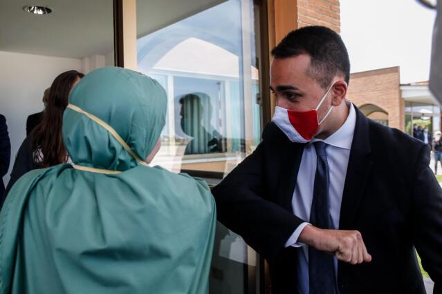 Silvia Romano ha scelto il nome Aisha, in un taccuino tutto il diario della sua prigionia article-post