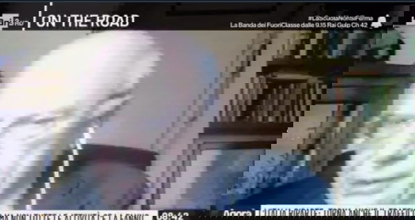 L’infettivologo Galli: «A che serve entrare uno alla volta nei negozi se poi si sta ore in fila?»