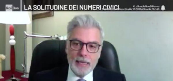 La teoria del deputato di Fratelli d’Italia che dice che le mascherine provocano ipercapnia