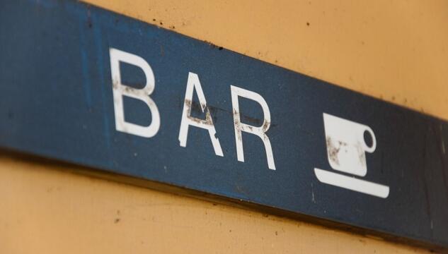 locali non riapriranno