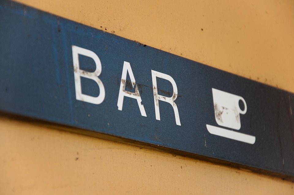 Perché non tutti i negozi e i ristoranti riapriranno il 18 maggio article-post