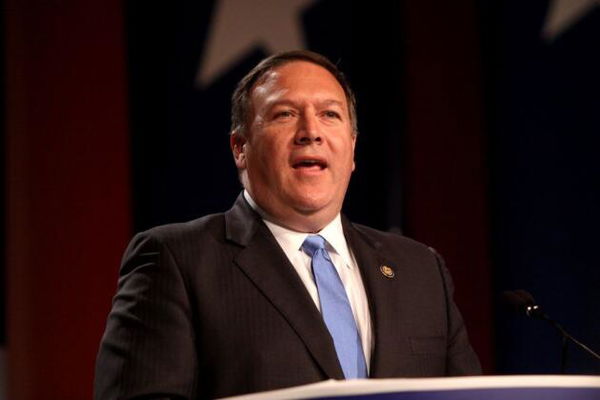 Anche se ormai la frittata è fatta, Mike Pompeo ammette di non avere prove sull’origine del coronavirus