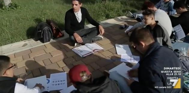 Dal prossimo anno, la scuola all’aperto nei boschi in Trentino, nei parchi a Roma e nei musei a Milano article-post