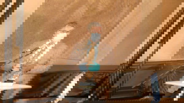 Il consigliere della Lega di Udine che dice: «Tutti pensano ai poveri, ma ai ricchi chi ci pensa?» | VIDEO