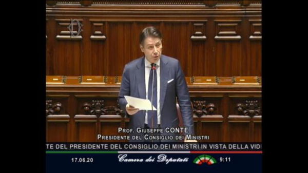 Conte alla Camera: «L’Italia presenterà il Recovery plan a settembre»