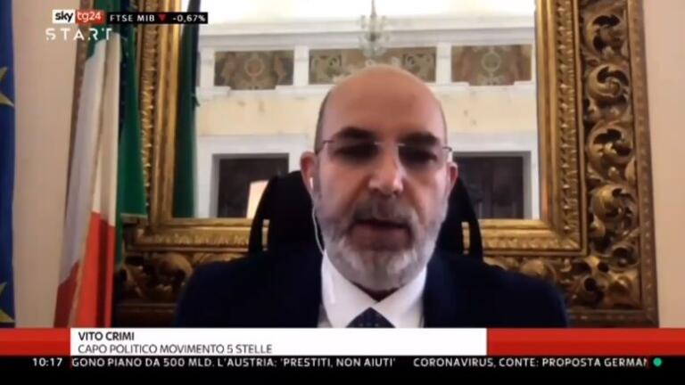 Vito Crimi definisce la notizia del finanziamento al M5S dal Venezuela una «ridicola fake news»