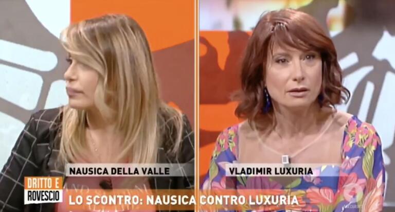 Nausica Della Valle dice che Dio le ha chiesto di pregare per Vladimir Luxuria | VIDEO
