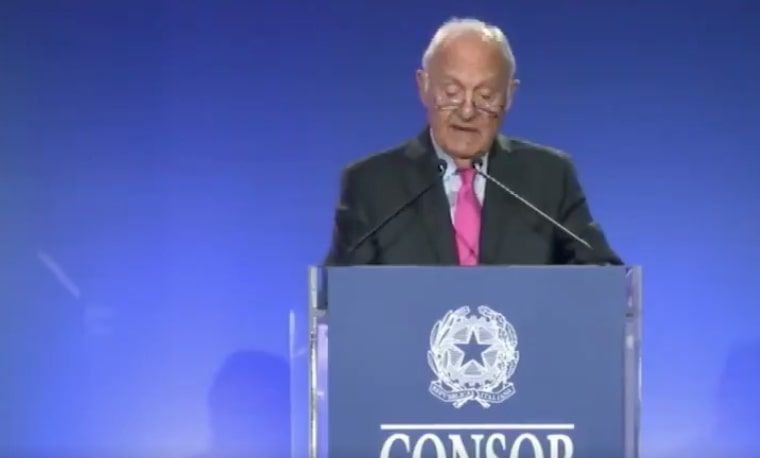 Savona, ministro gialloverde, rivela i dati in base a cui si evince che quel governo fece aumentare lo spread