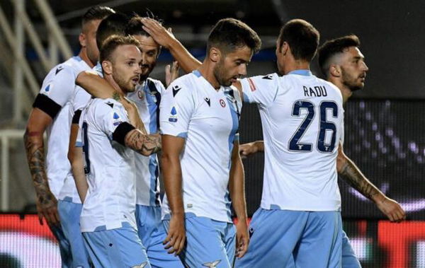 Il medico della Lazio contro le partite alle 21.45: «Sono una minaccia per la salute dei calciatori»