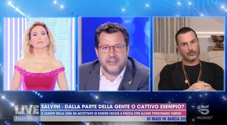 Salvini risponde alla domanda di Costantino sul sovranismo dicendo che «forse da piccolo gli è caduto un presepe sul piede»