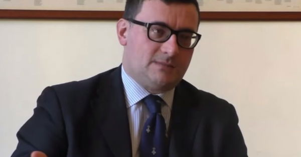 L’esponente di estrema destra condannato a due anni per apologia al fascismo: «Un goccino di olio di ricino è digestivo»