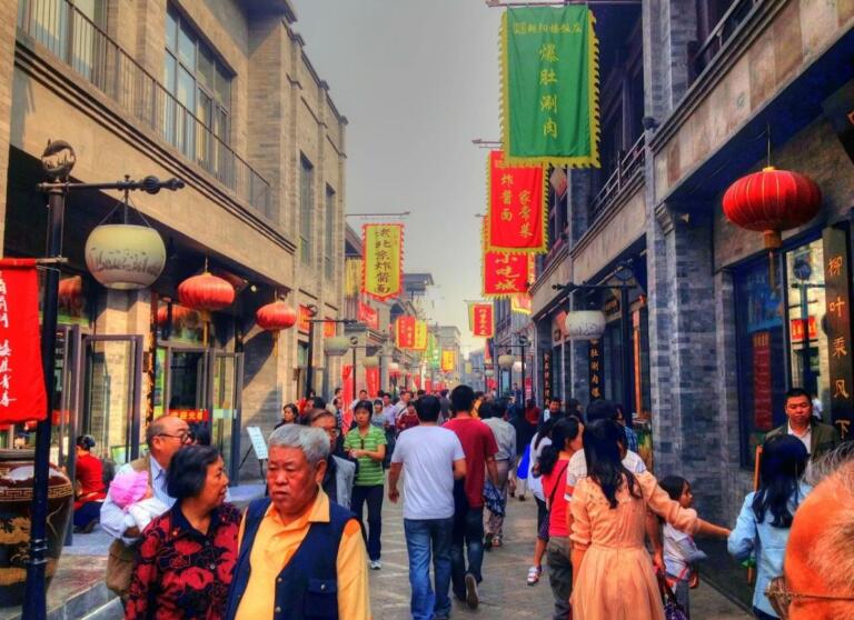 La storia dello «Zio Tang», il paziente 1 che ha permesso di identificare il nuovo focolaio di Pechino