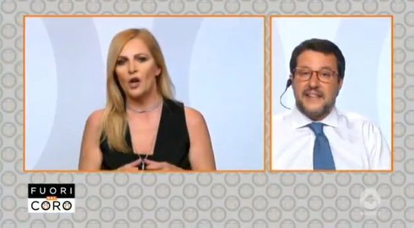 Costamagna chiede a Salvini del crollo nei sondaggi e lui risponde che si occupa di vita reale