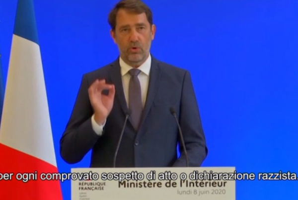 In Francia la polizia non potrà più usare la tecnica dello strangolamento che ha ucciso George Floyd