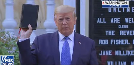 I generali USA spiegano a Trump perché non scenderanno mai in campo contro i manifestanti article-post