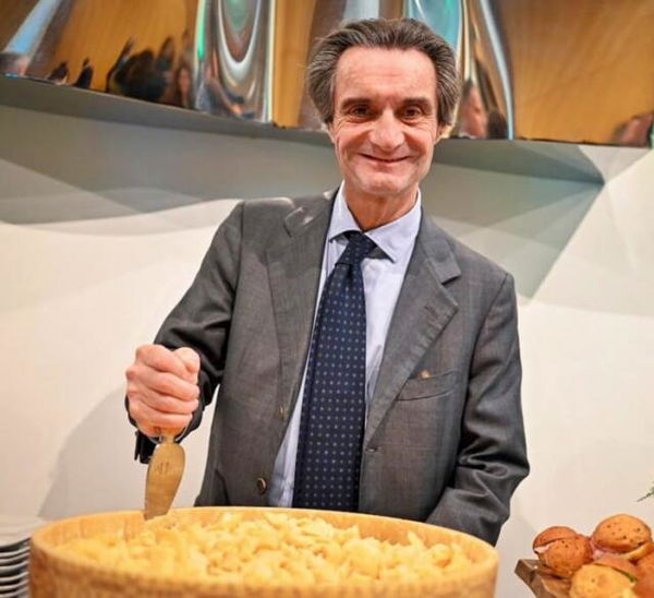 Coronavirus, Attilio Fontana indagato nell’inchiesta sulla fornitura di camici in Lombardia