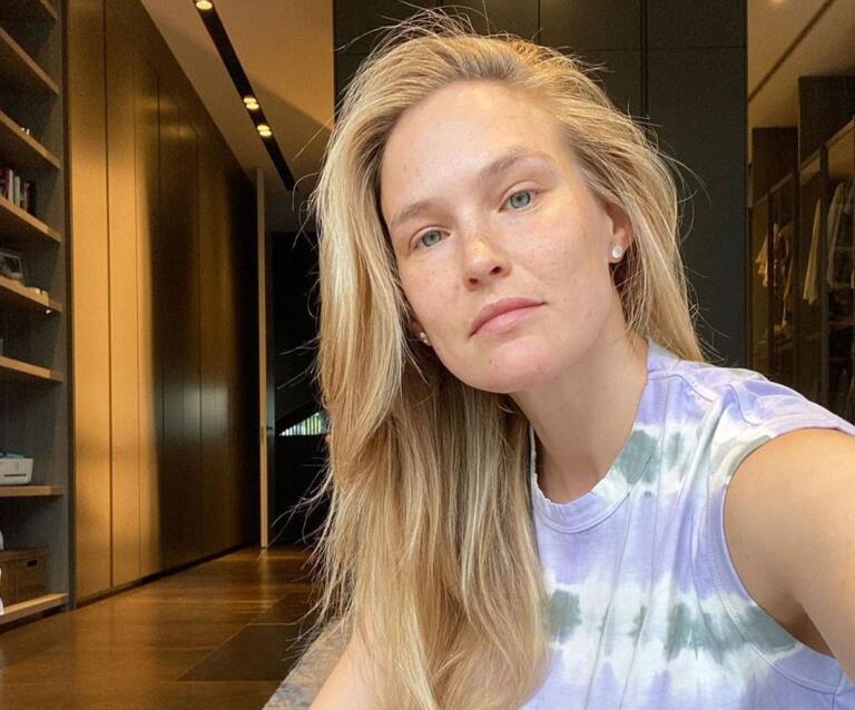 La modella israeliana Bar Refaeli è stata condannata per evasione fiscale