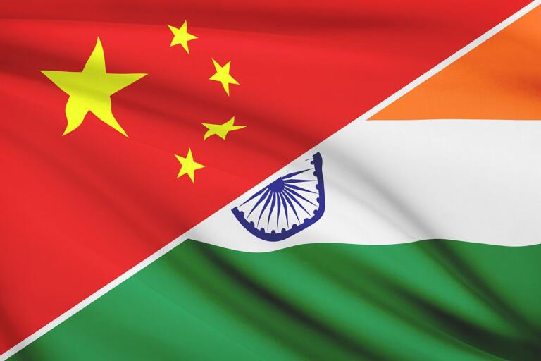 Tensioni Cina-India: l’avanzata insidiosa di Pechino nell’Himalaya conteso