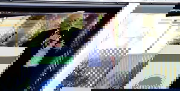 De Luca: «Stupidità assoluta dare dati falsi al ristorante: così nessuno può essere avvisato in caso di positività»