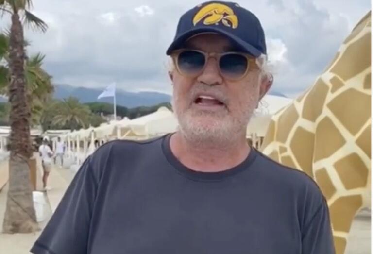 Flavio Briatore fiuta il business in Grecia. Aprirà a Mykonos il suo nuovo locale?