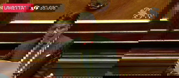 Giuseppe Conte in Senato proroga lo stato d’emergenza: «Dal 2014 è successo 84 volte su 154»