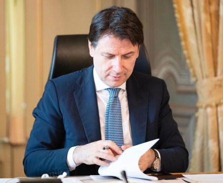 Dallo smart working alle chiusure dei locali: cosa prevede il nuovo Dpcm article-post