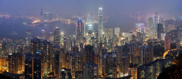Hong Kong: Trump firma la legge che pone fine al trattatamento preferenziale del territorio article-post