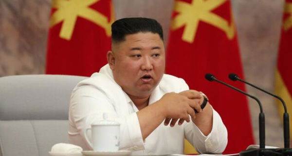 Kim Jong-un dice che in Corea del Nord non ci sono casi di Covid-19