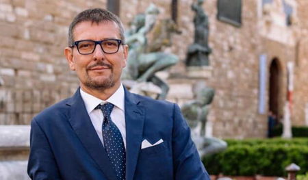 Rivendicò le cose buone fatte da Mussolini. Ora passa dal Pd a Italia Viva article-post