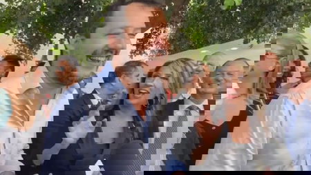 La leghista di Sorrento che dice che Salvini risolve i problemi con la sua taumaturgica presenza article-post