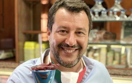 Salvini dice che il sindaco di Lampedusa «è un poveretto» e che i migranti sono «nullafacenti o delinquenti infetti» article-post