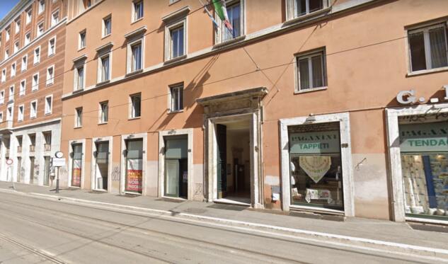 La Lega come il PCI: sceglie via delle Botteghe Oscure article-post