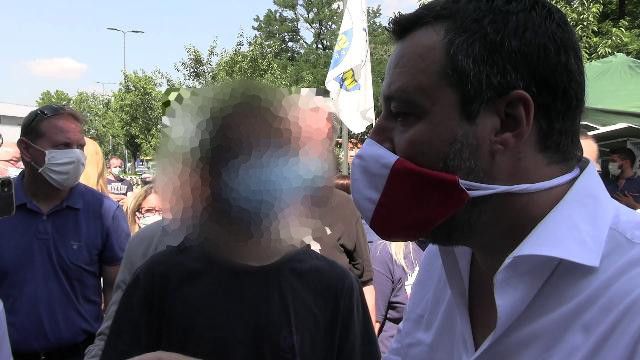 Selvaggia Lucarelli torna sul confronto tra il figlio Leon e Salvini: «Dire che è razzista è citare la sua biografia» article-post