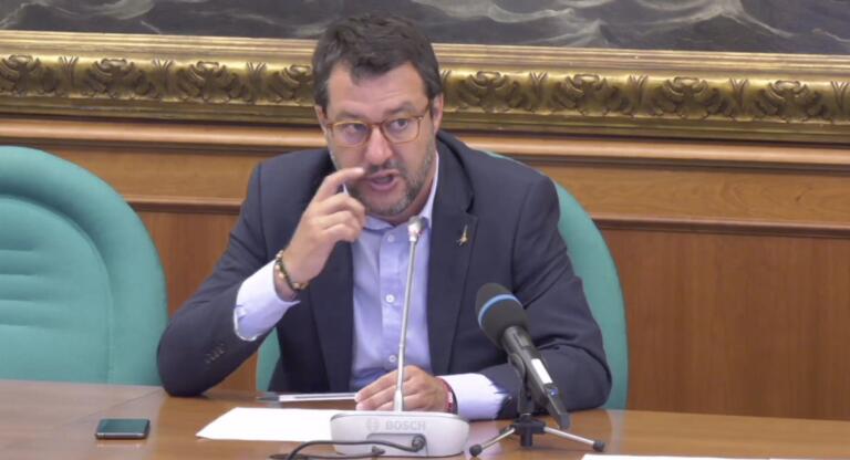 Salvini minaccia il governo: «Se prolungano lo stato di emergenza non li facciamo uscire dall’Aula»