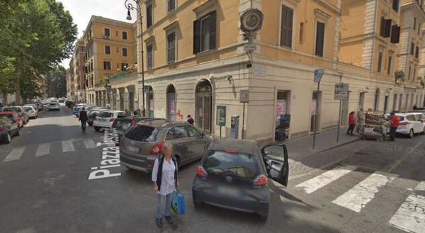 Una 19enne è stata violentata in pieno giorno da un commesso di un supermercato di Testaccio