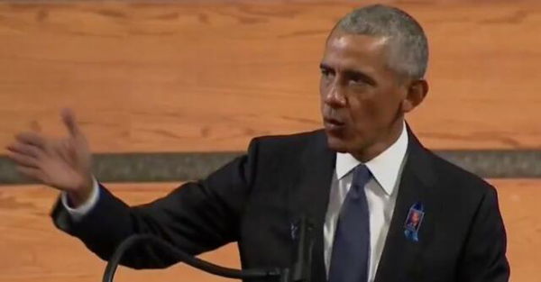 L’attacco di Obama a Trump al funerale di John Lewis: «C’è chi vuole scoraggiarci a votare»