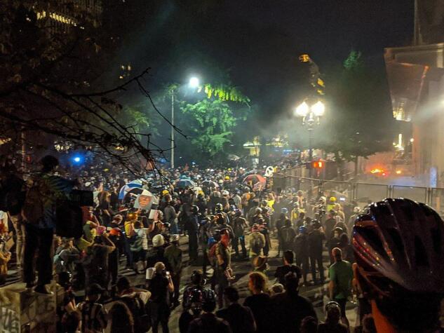 Proteste anti razzismo in USA, scontri violenti tra polizia e manifestanti in tutto il Paese article-post