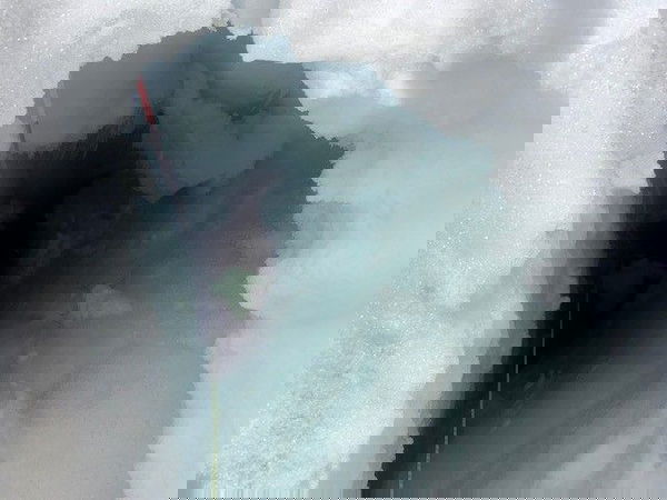 Il ‘miracolo’ della turista ritrovata per caso e salvata dopo due giorni in un crepaccio ghiacciato