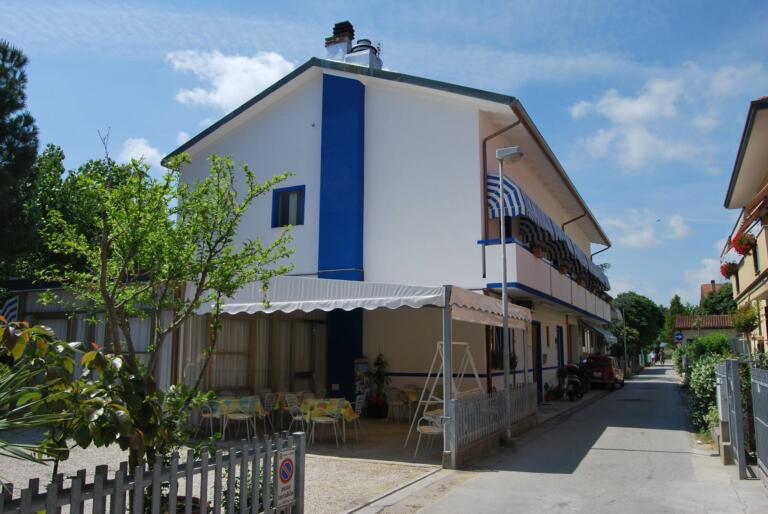 Un albergo a Viserbella ospiterà gratis la famiglia vittima di razzismo